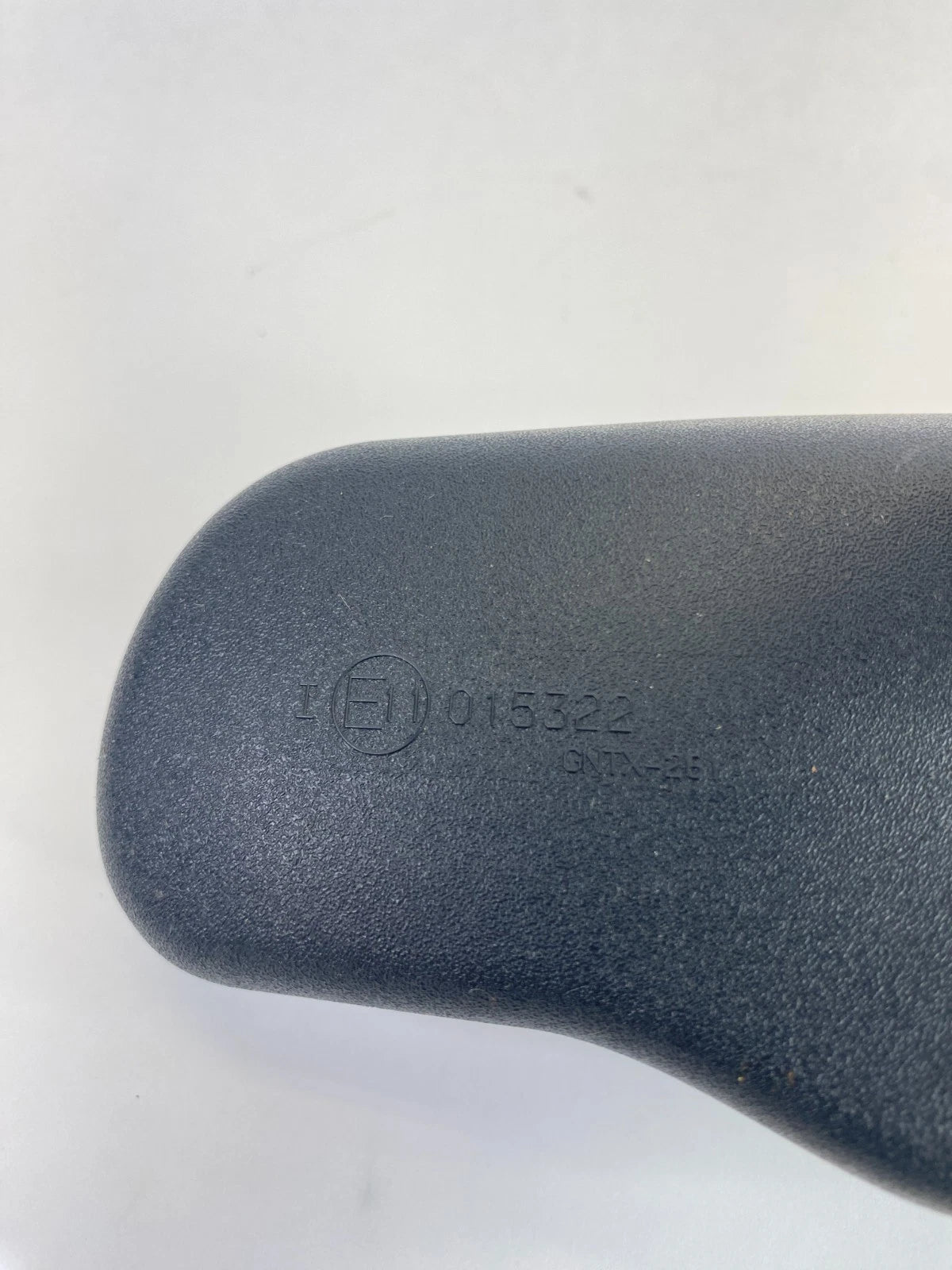 2003-2006 CHEVROLET TAHOE SILVERADO YUKON INTERIOR REAR VIEW MIRROR AUTO DIMMING