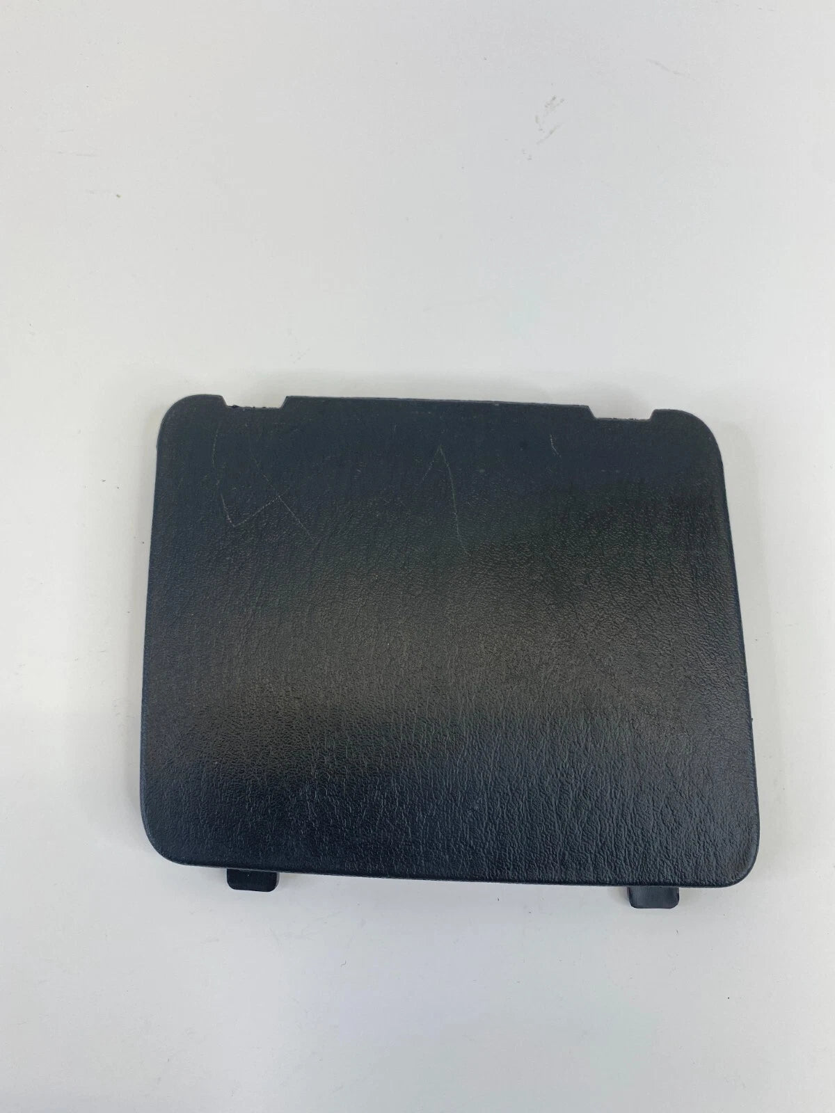 2002-2005 HYUNDAI SONATA DASH FUSE BOX LOWER PAD LID COVER PANEL 84753-3C000 OEM