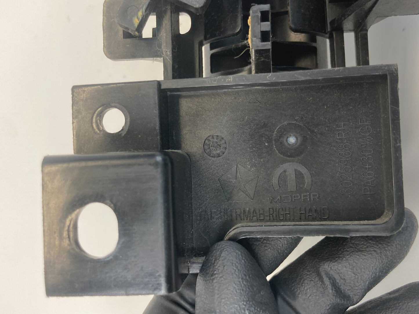 2011-2016 Chrysler Town & Country Rear Right Sliding Interior Door Handle OEM