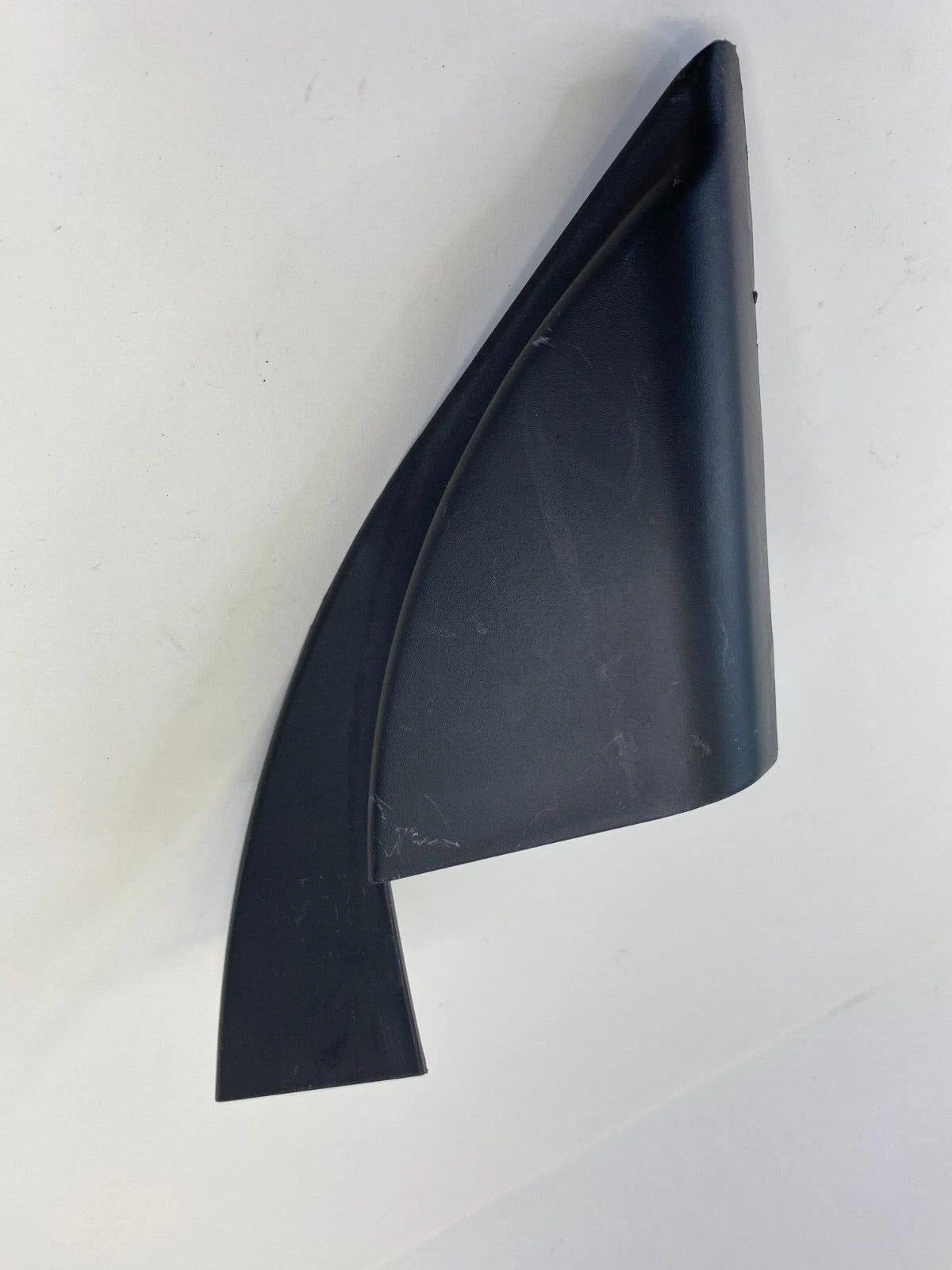 11-14 HYUNDAI SONATA INNER FRONT RIGHT DOOR MIRROR CORNER COVER TRIM 87660-3S000