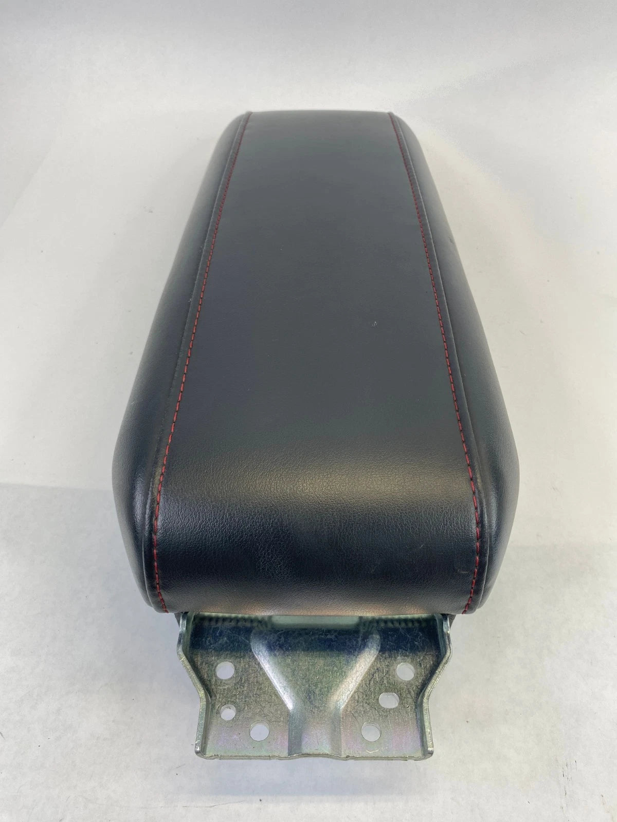 2010-2015 CHEVROLET EQUINOX CENTER CONSOLE ARMREST STORAGE LID FRONT OEM FACTORY