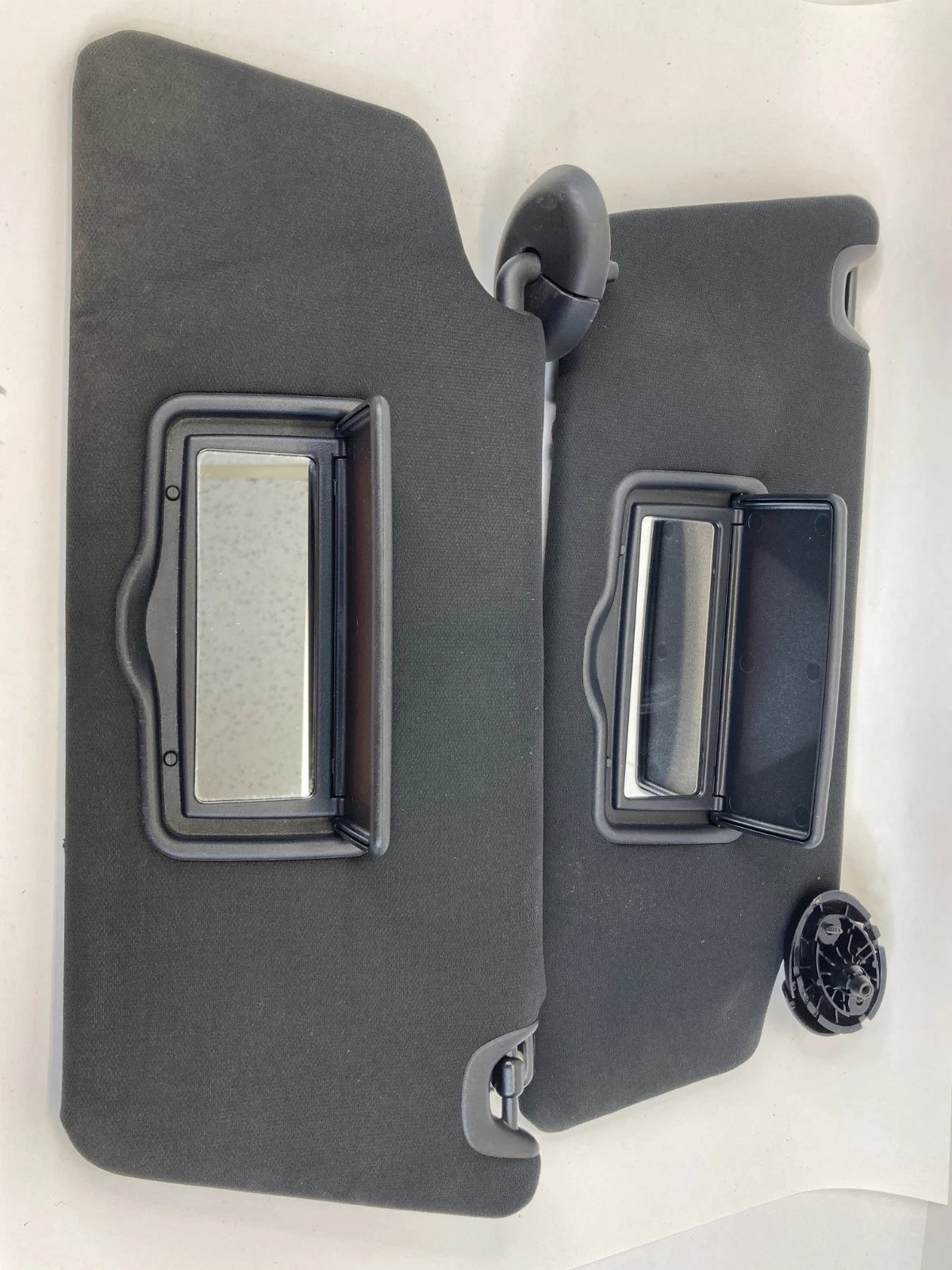 16-19 FORD POLICE INTERCEPTOR UTILITY LEFT & RIGHT SUNVISOR SET SUN VISOR OEM