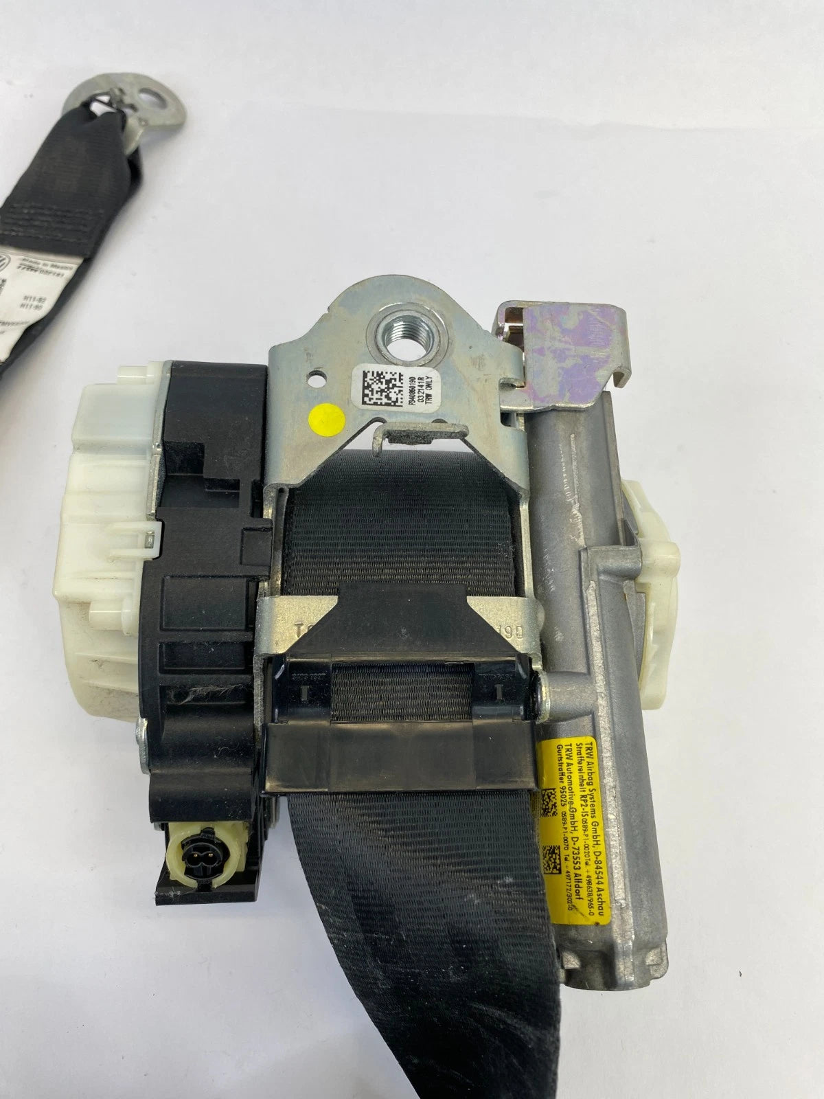 2011-2018 VW VOLKSWAGEN JETTA SEDAN FRONT RIGHT SEAT BELT RETRACTOR 5C6-857-706C