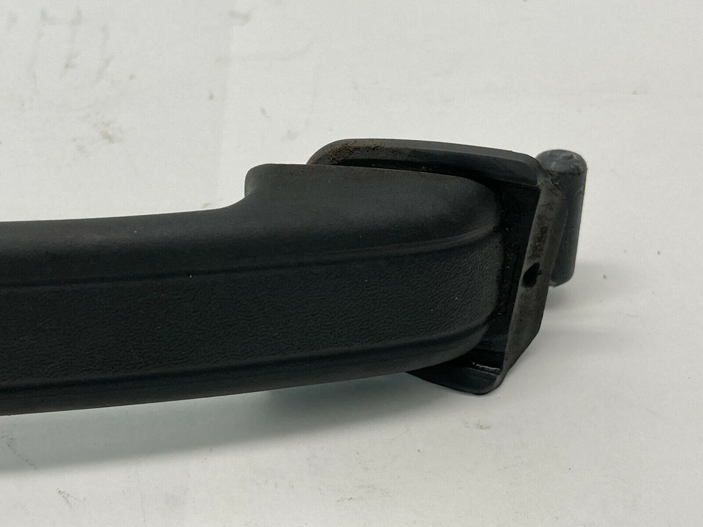 1993-1997 Volvo 850 Rear Right Side Exterior Outside Door Handle Assembly OEM