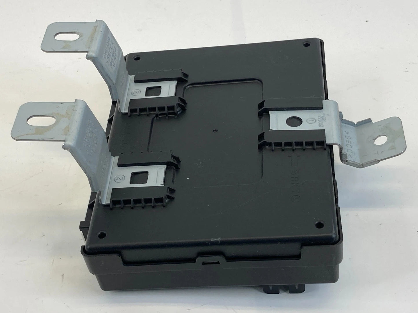 2015 2016 HYUNDAI SONATA 2.4L A/T BODY CONTROL MODULE UNIT BCM 95400-C2100 OEM