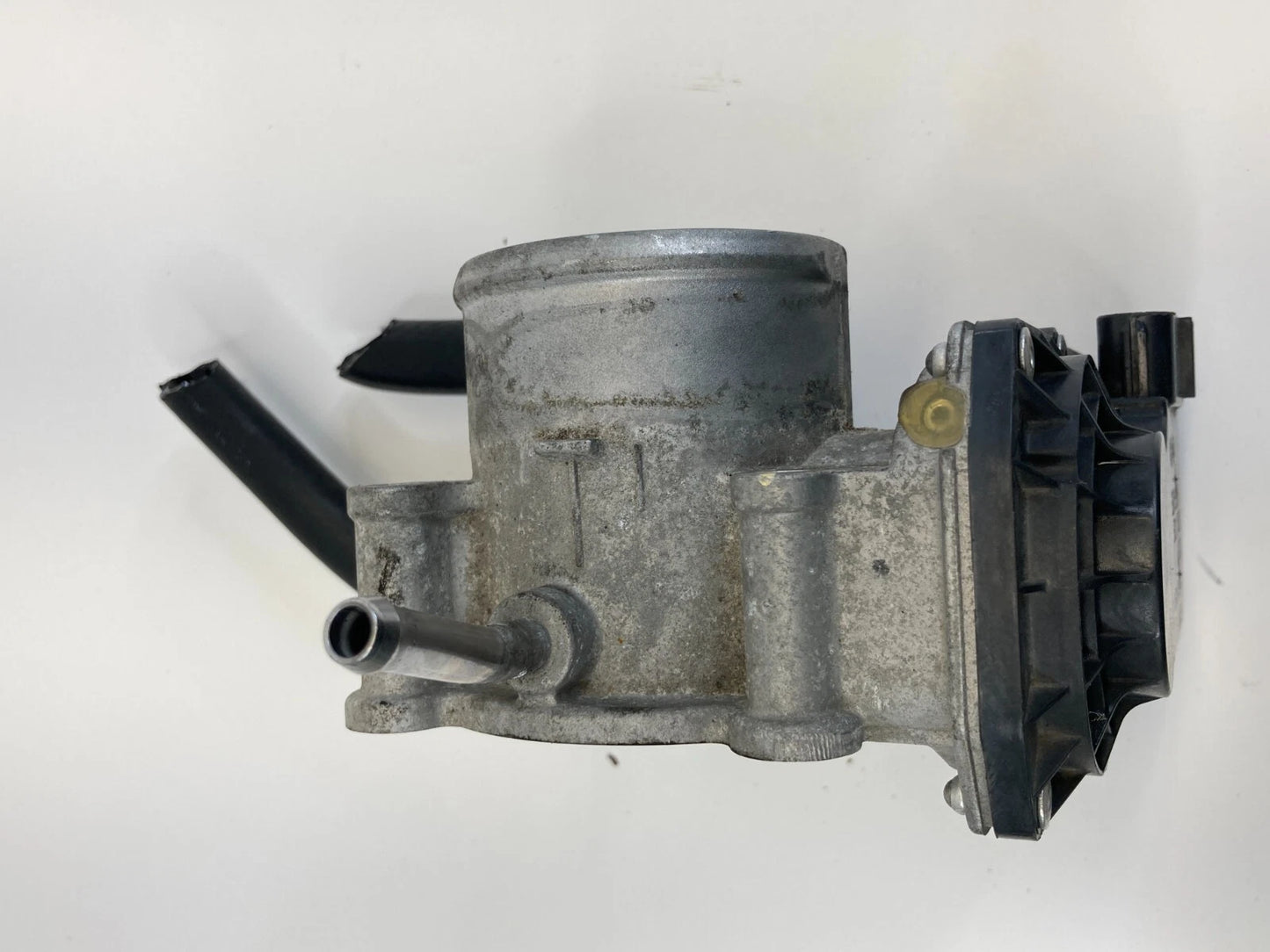 2012-2019 HYUNDAI ACCENT 1.6L 16V THROTTLE BODY THROTTLE VALVE 35100-2B300 OEM