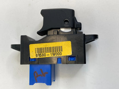 2012-2017 KIA RIO REAR LEFT SIDE DOOR POWER WINDOW CONTROL SWITCH 93580-1W000