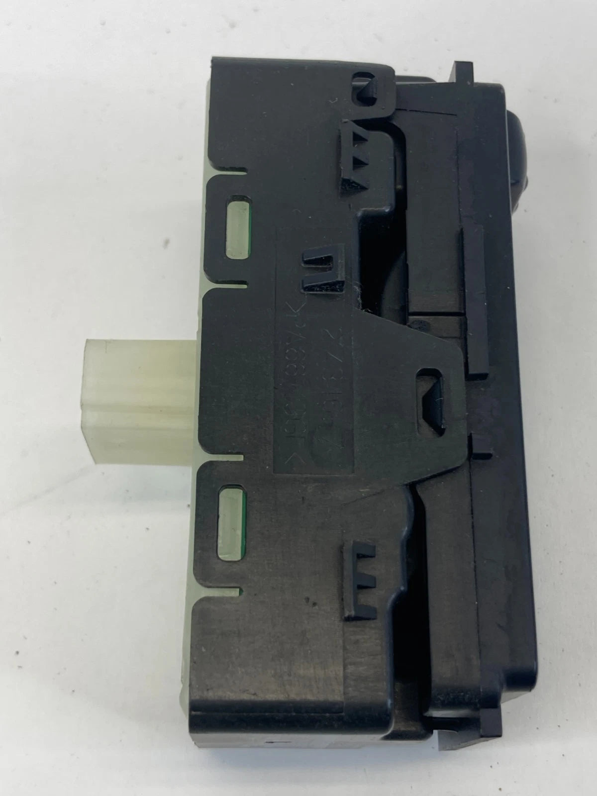 11-14 CHRYSLER 200 FRONT RIGHT PASSENGER SIDE DOOR WINDOW SWITCH 04602786AA OEM