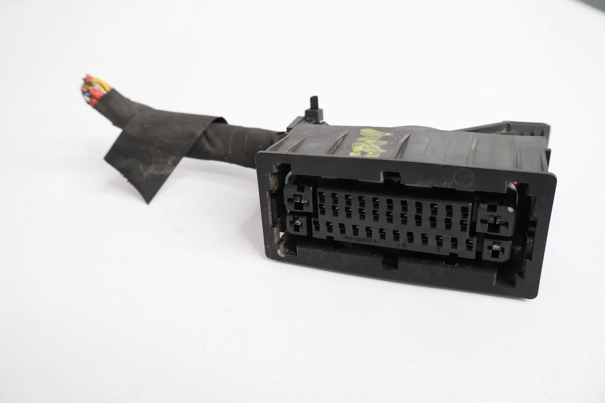 2014-2016 HYUNDAI ELANTRA 1.8L FWD ABS BRAKE PUMP PLUG CONNECTOR PIGTAIL OEM