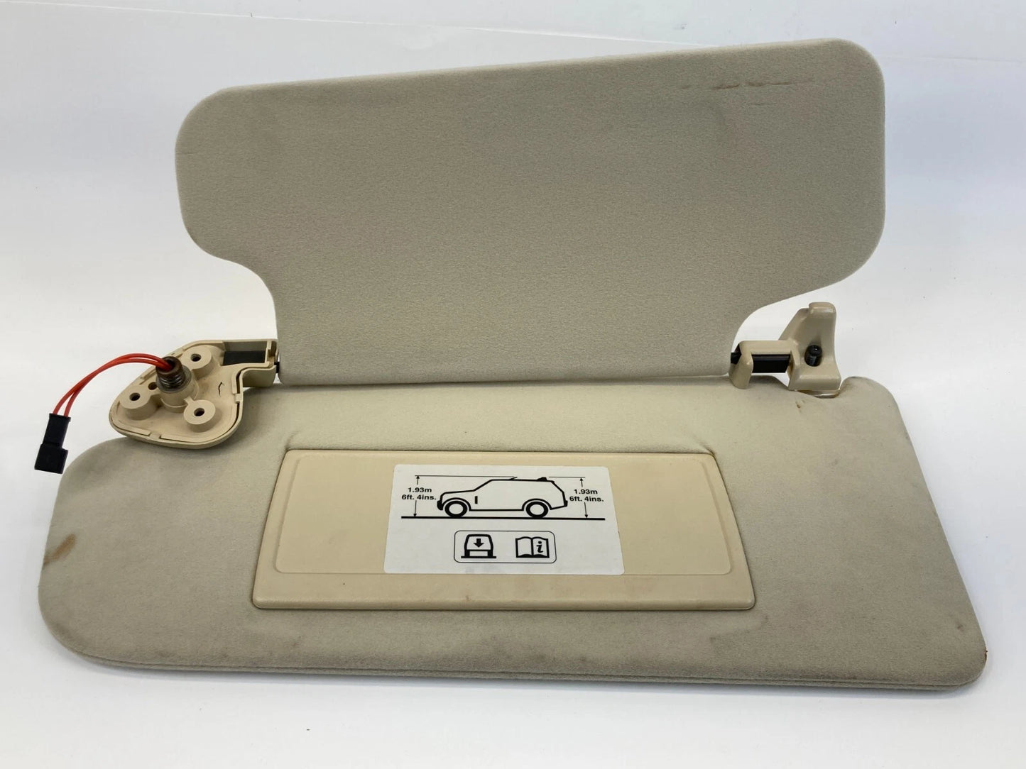 03-08 LAND ROVER RANGE ROVER LEFT DRIVER SUNVISOR SUN VISOR SHADE W/ LIGHT OEM