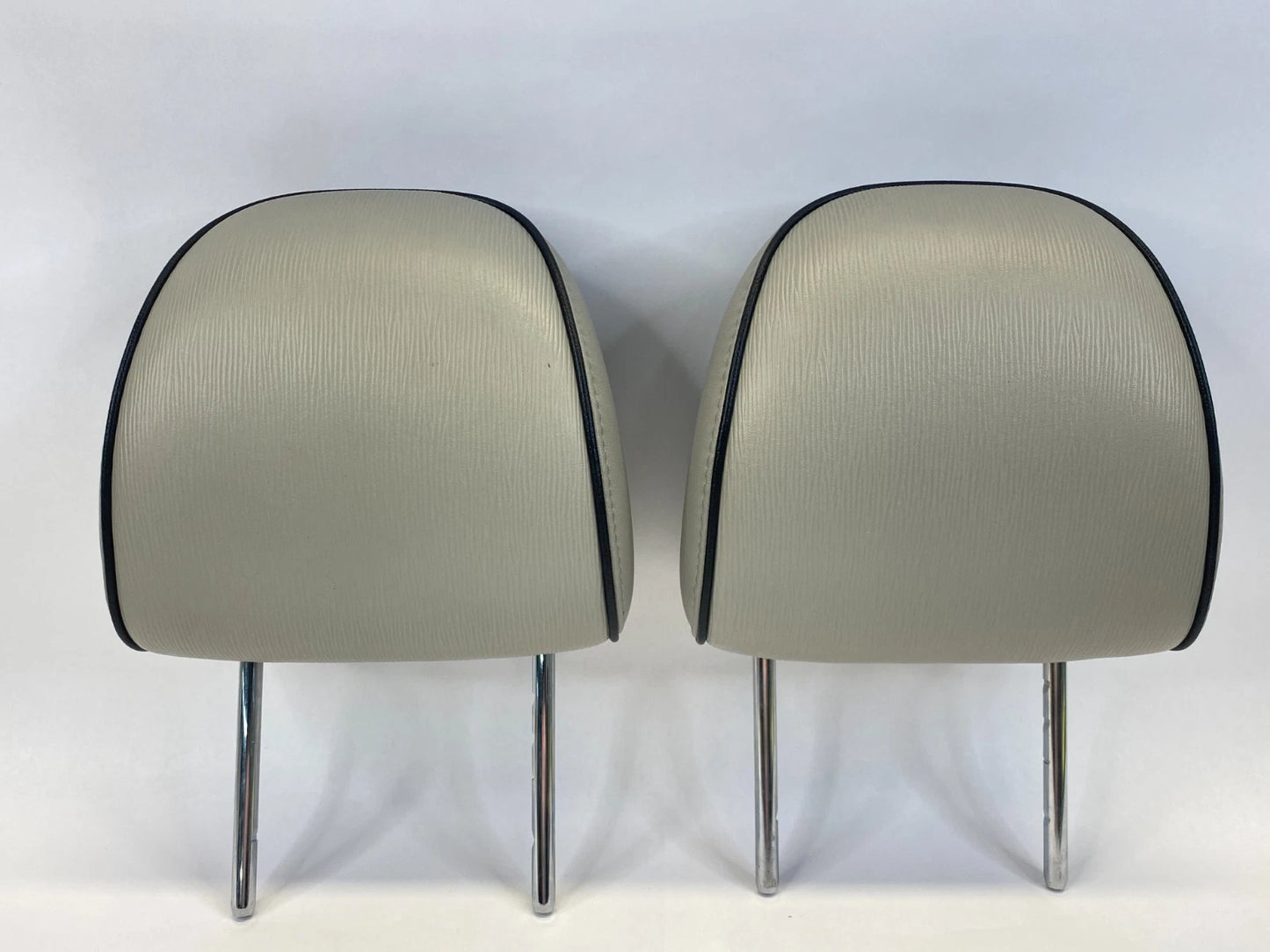 2009-2016 TOYOTA VENZA FRONT SEAT LEFT & RIGHT HEADREST HEAD REST OEM