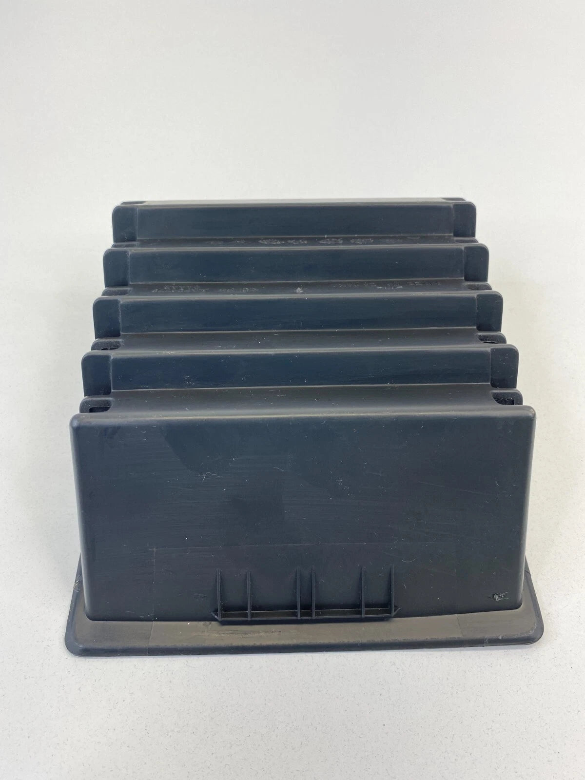 2008 PONTIAC TORRENT CENTER CONSOLE COMPARTMENT STORAGE TRAY INSERT AAF91779 OEM