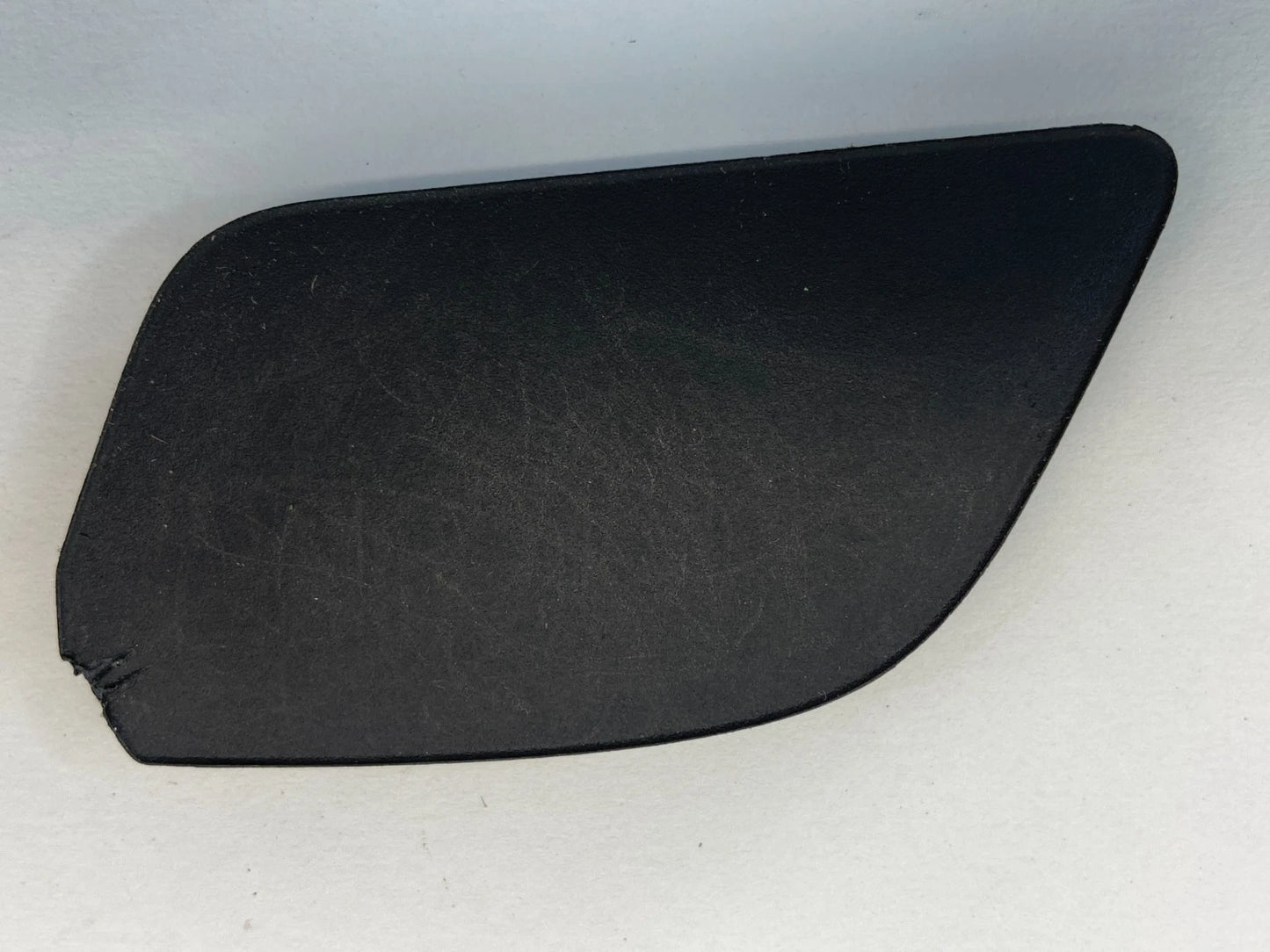 2010-2017 CHEVY EQUINOX REAR LEFT SIDE INTERIOR DOOR HANDLE BOLT BEZEL 13585712