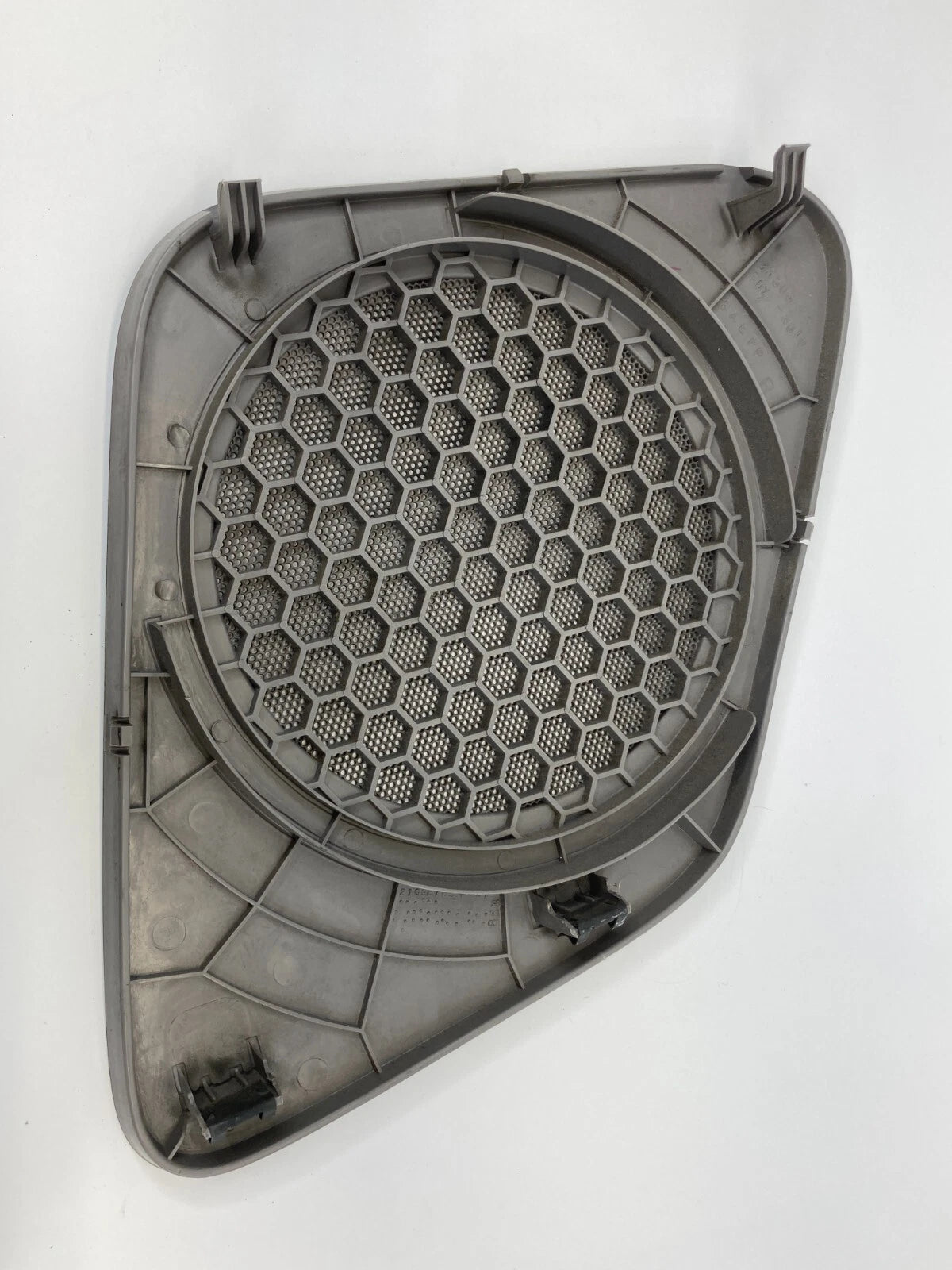 99-04 HONDA ODYSSEY FRONT RIGHT SIDE DOOR SPEAKER GRILLE COVER TRIM 83503-S0X