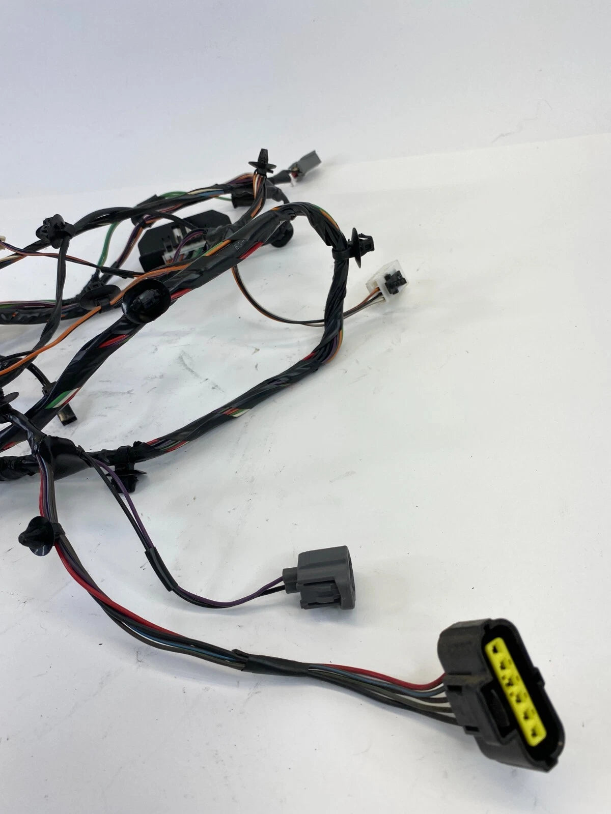 05 06 JEEP GAND CHEROKEE REAR LIFTGATE TRUNK LID WIRE WIRING HARNESS 56050072AE