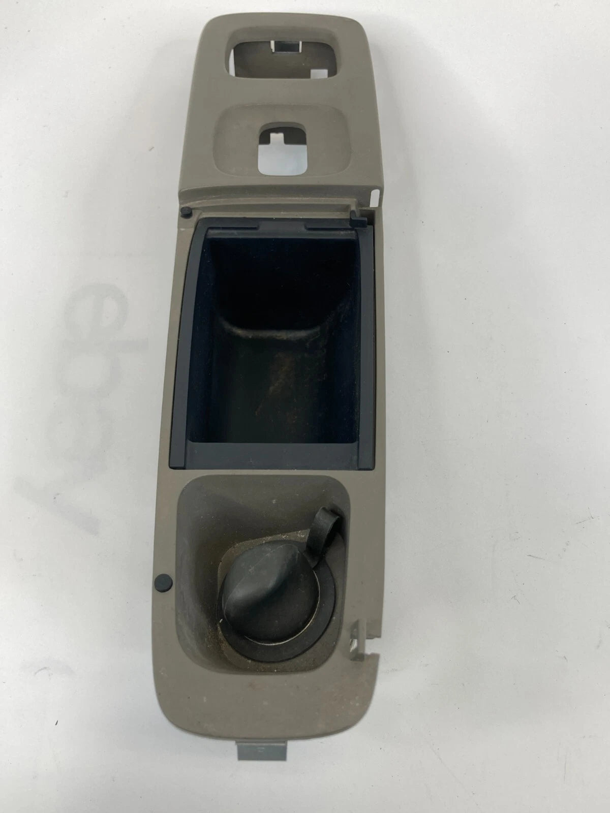 2000-2003 CADILLAC DEVILLE SEDAN REAR LEFT DOOR WINDOW SWITCH BEZEL & ASHTRAYOEM