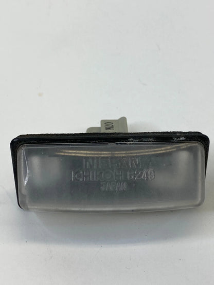 2008-2013 NISSAN ROGUE REAR TRUNK LICENSE PLATE LIGHT LAMP ASSEMBLY I090037 OEM