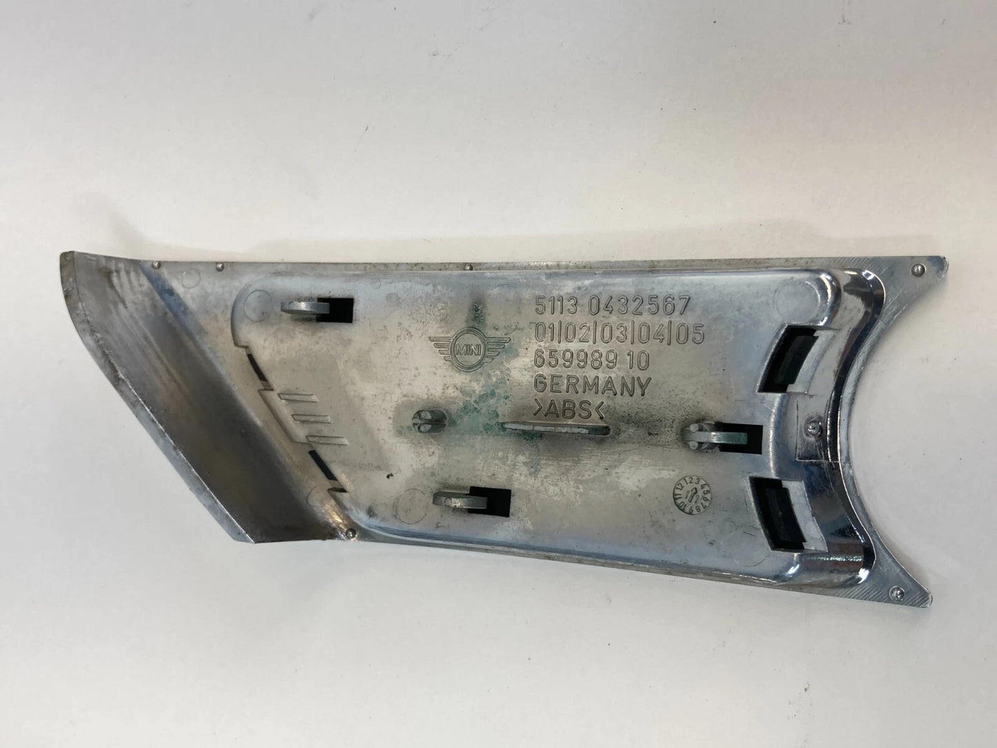 07-15 MINI COOPER FRONT LEFT DRIVER FENDER TURN SIGNAL MOLDING LOGO 51130432567