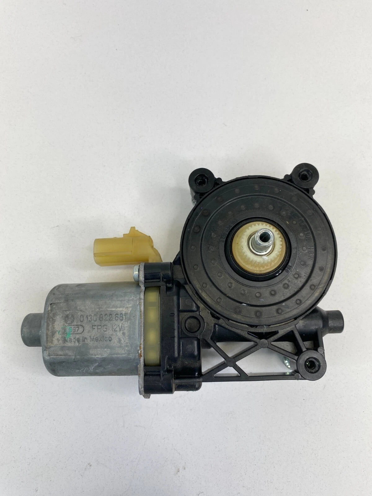 12-20 CHEVROLET SONIC REAR LEFT DRIVER SIDE POWER WINDOW 0130822681