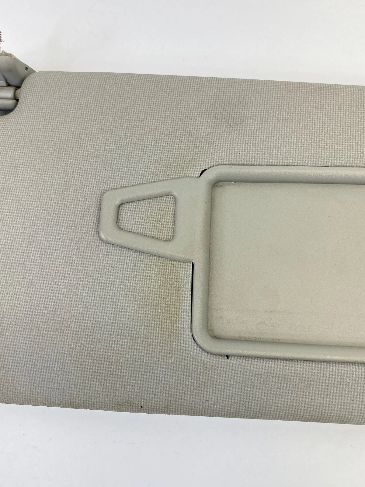 2010-2013 KIA FORTE W/O SUNROOF FRONT RIGHT PASSENGER SIDE SUNVISOR SUN VISOR