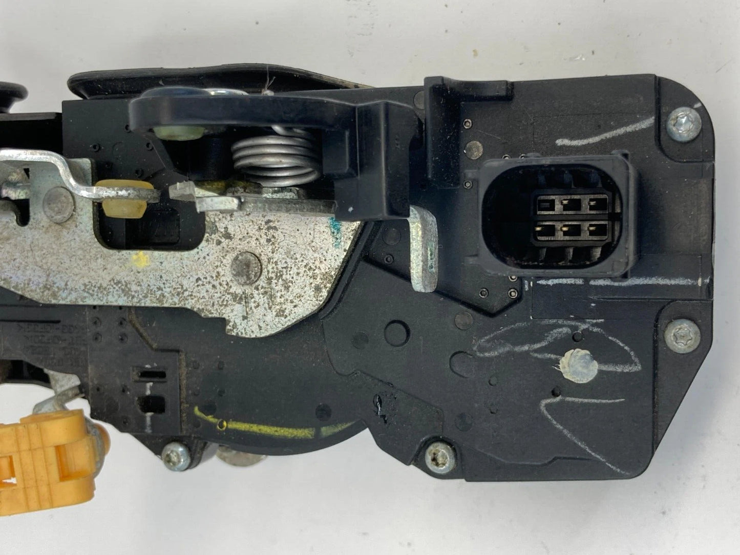 2004-2006 CADILLAC SRX REAR LEFT SIDE DOOR LOCK LATCH ACTUATOR L15817023 OEM