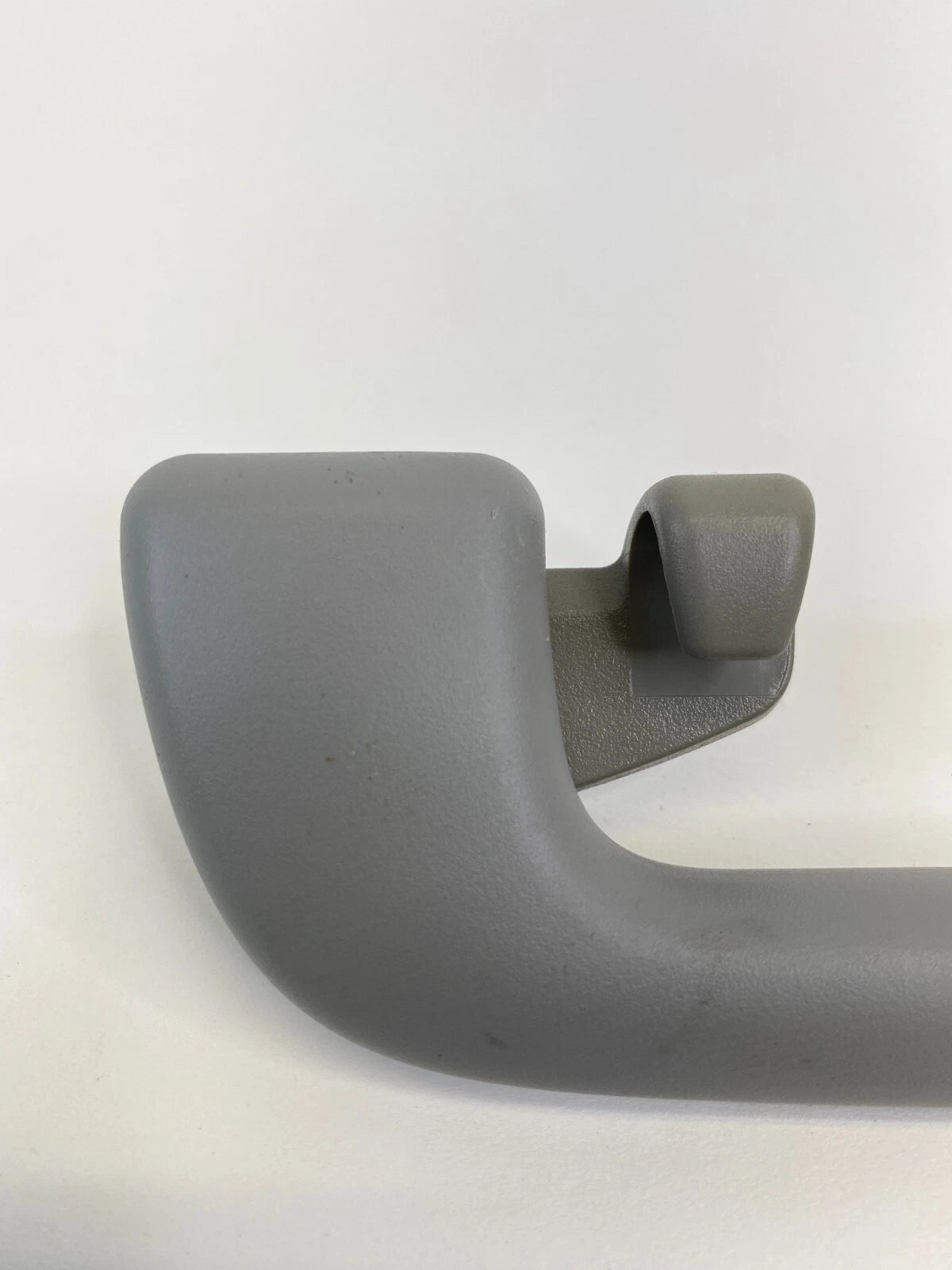 06-12 TOYOTA RAV4 REAR LEFT ROOF GRAB ASSIST HANDLE WITH HOOK OEM 574631-2010