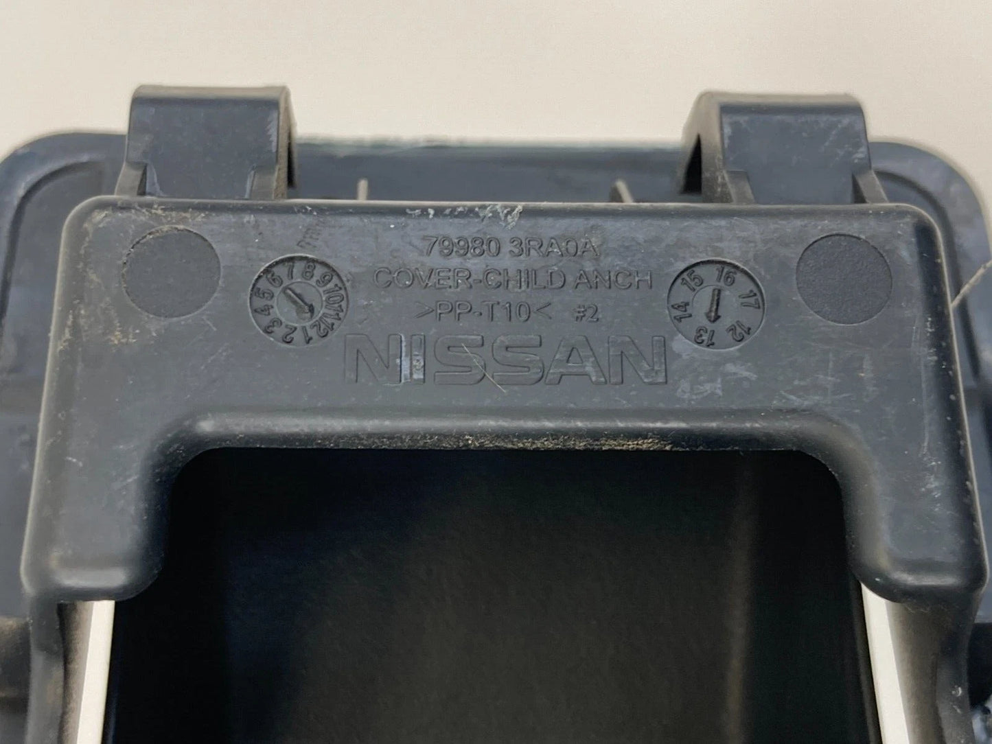 2013-2015 NISSAN SENTRA DECK CHILD SEAT ANCHOR HOOK COVER CAP TRIM 79980-3RA0A