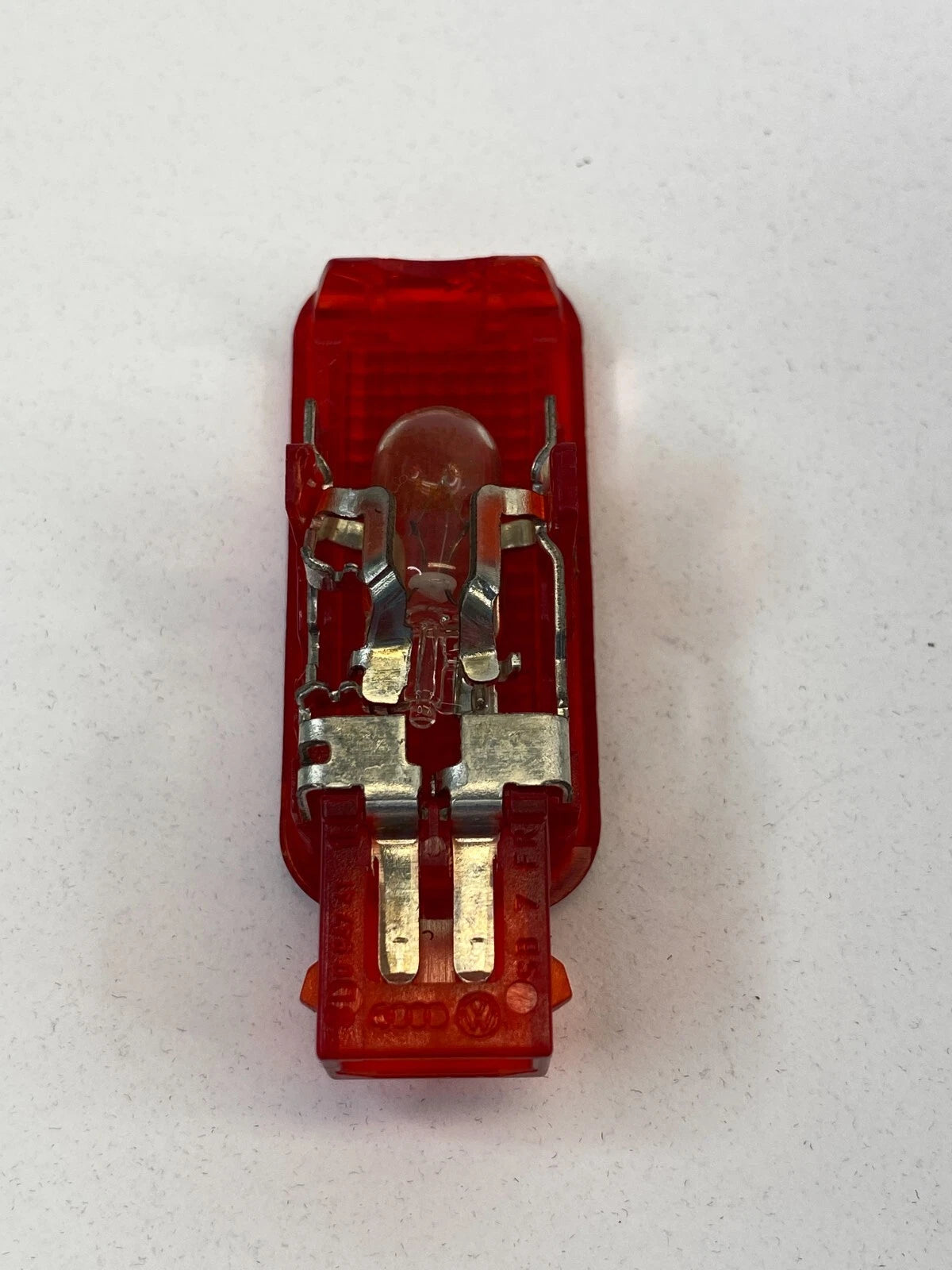 2002-2008 AUDI A4 FRONT LEFT DOOR PANEL WARNING LIGHT LAMP RED 8D094741 OEM