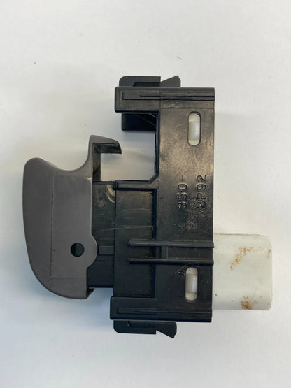 1998-2005 LEXUS GS300 GS 300 REAR LEFT DOOR BACK WINDOW BUTTON SWITCH OEM