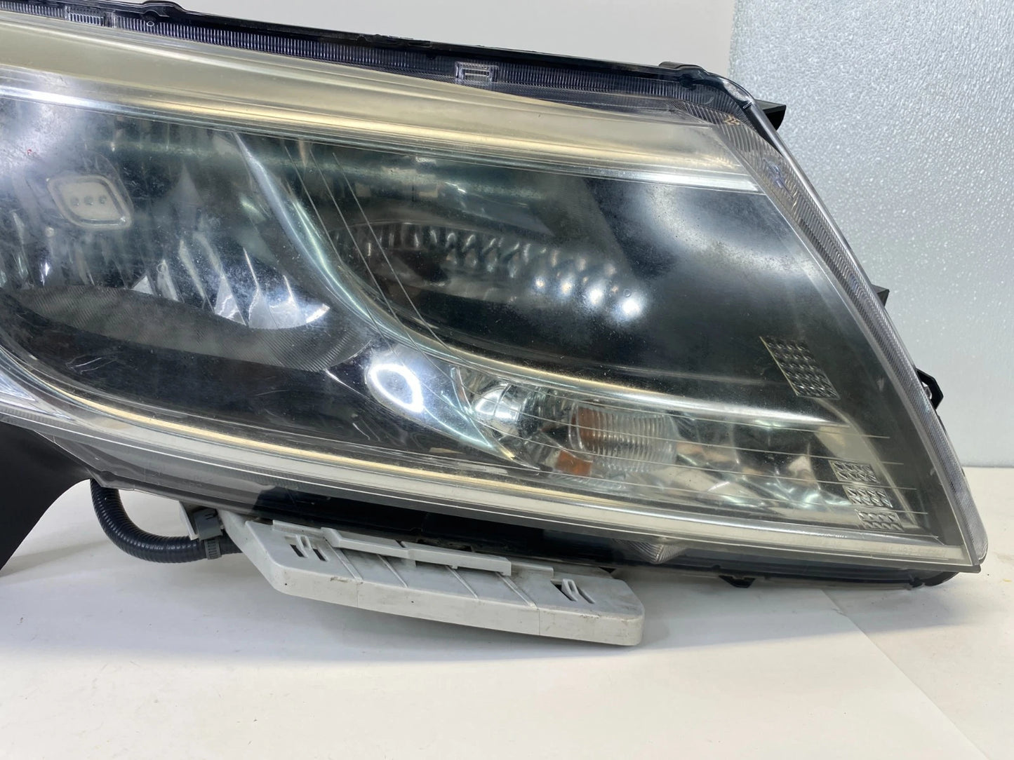 2013-2016 NISSAN PATHFINDER RIGHT PASSENGER SIDE HALOGEN HEADLIGHT HEADLAMP OEM