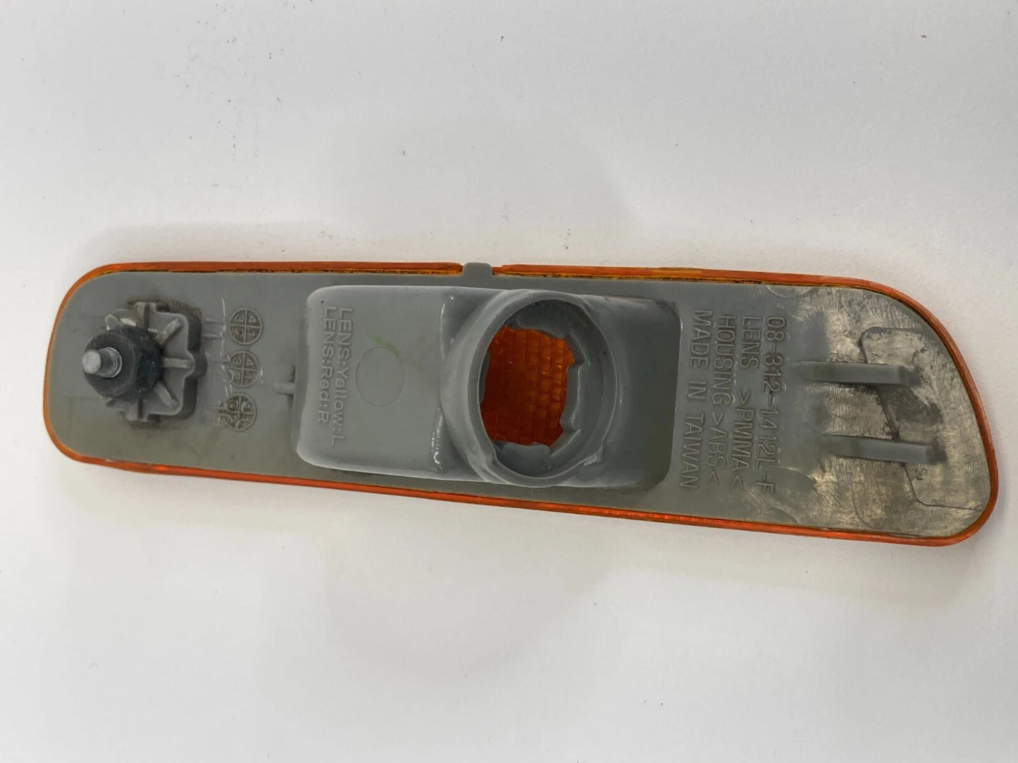 1999 00 01 02 2003 LEXUS RX300 FRONT BUMPER MARKER LIGHT LAMP OEM