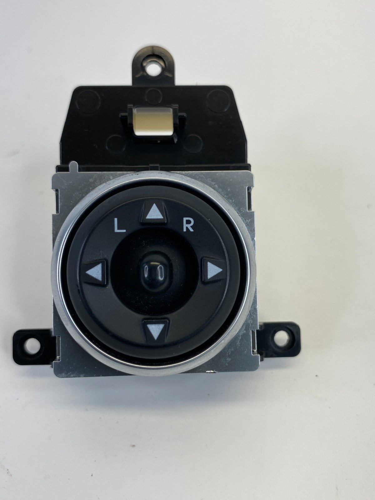 13-17 Hyundai Elantra GT Front Left Driver Power Door Mirror Switch 299112032