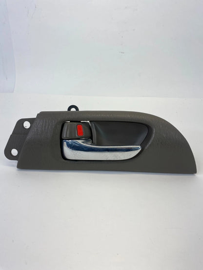 1998-2005 LEXUS GS300 REAR LEFT SIDE INTERIOR INNER DOOR HANDLE W/ BEZEL OEM