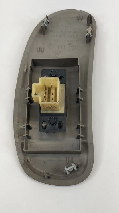 2001-2003 DODGE CARAVAN RIGHT SIDE DOOR WINDOW SWITCH W/ TRIM BEZEL 0SA76TRMAB
