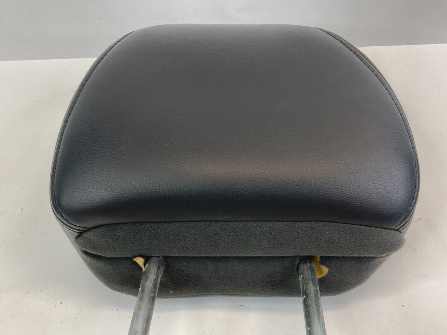 2009 Nissan Altima Sedan Front Left Driver Seat Headrest Head Rest Leather OEM