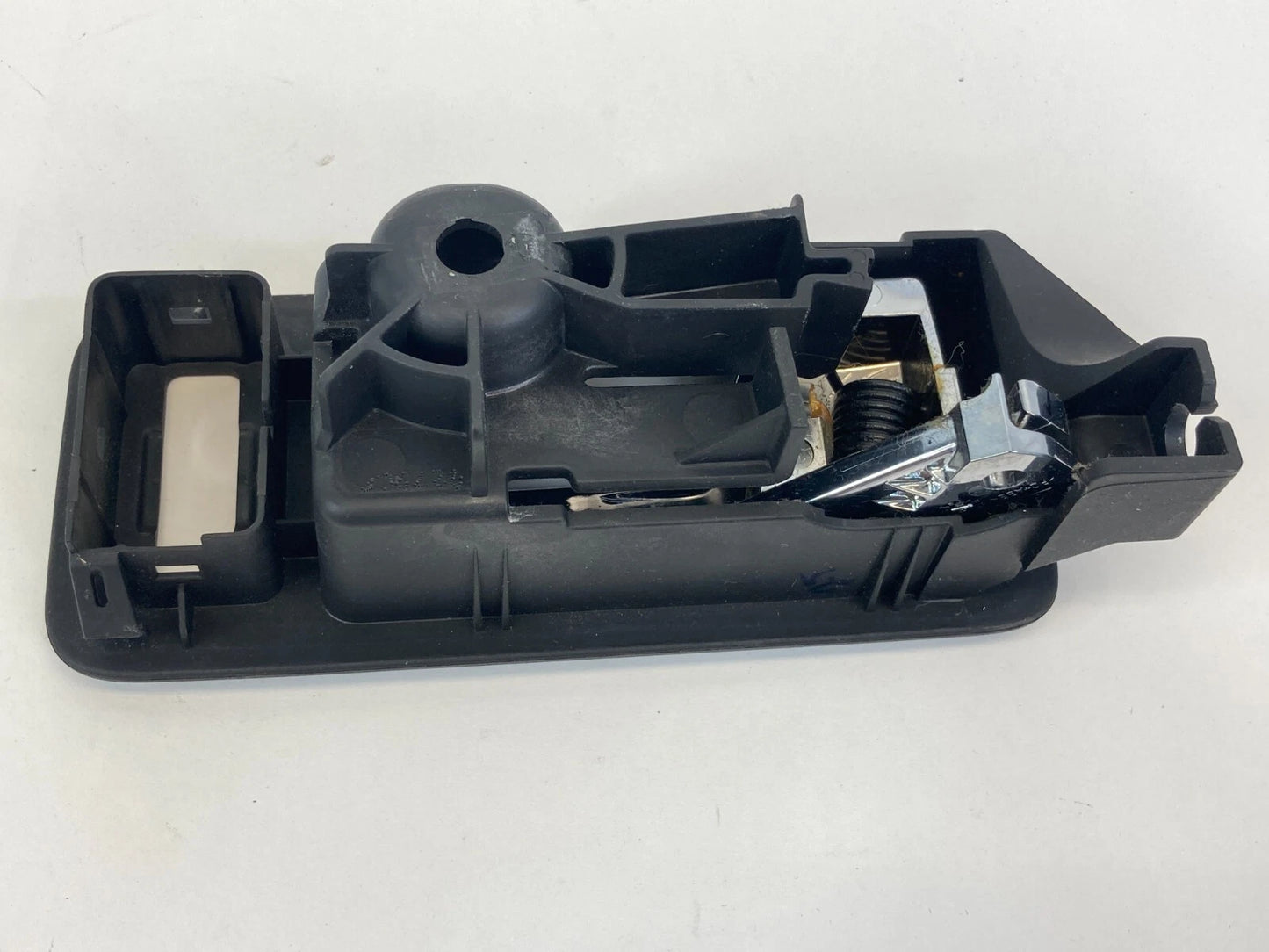 2009-2019 FORD FLEX FRONT LEFT DRIVER INTERIOR INNER DOOR HANDLE 8A83-7422601-AC