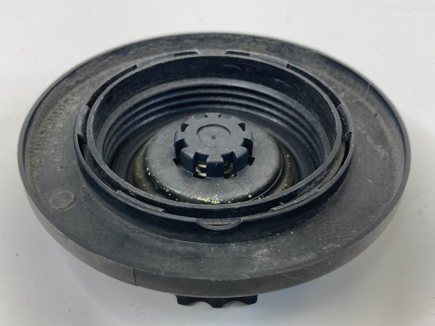 2006-2012 Ford Fusion Radiator Coolant Fluid Tank Cap Lid Cover 1W13-8101-AA OEM