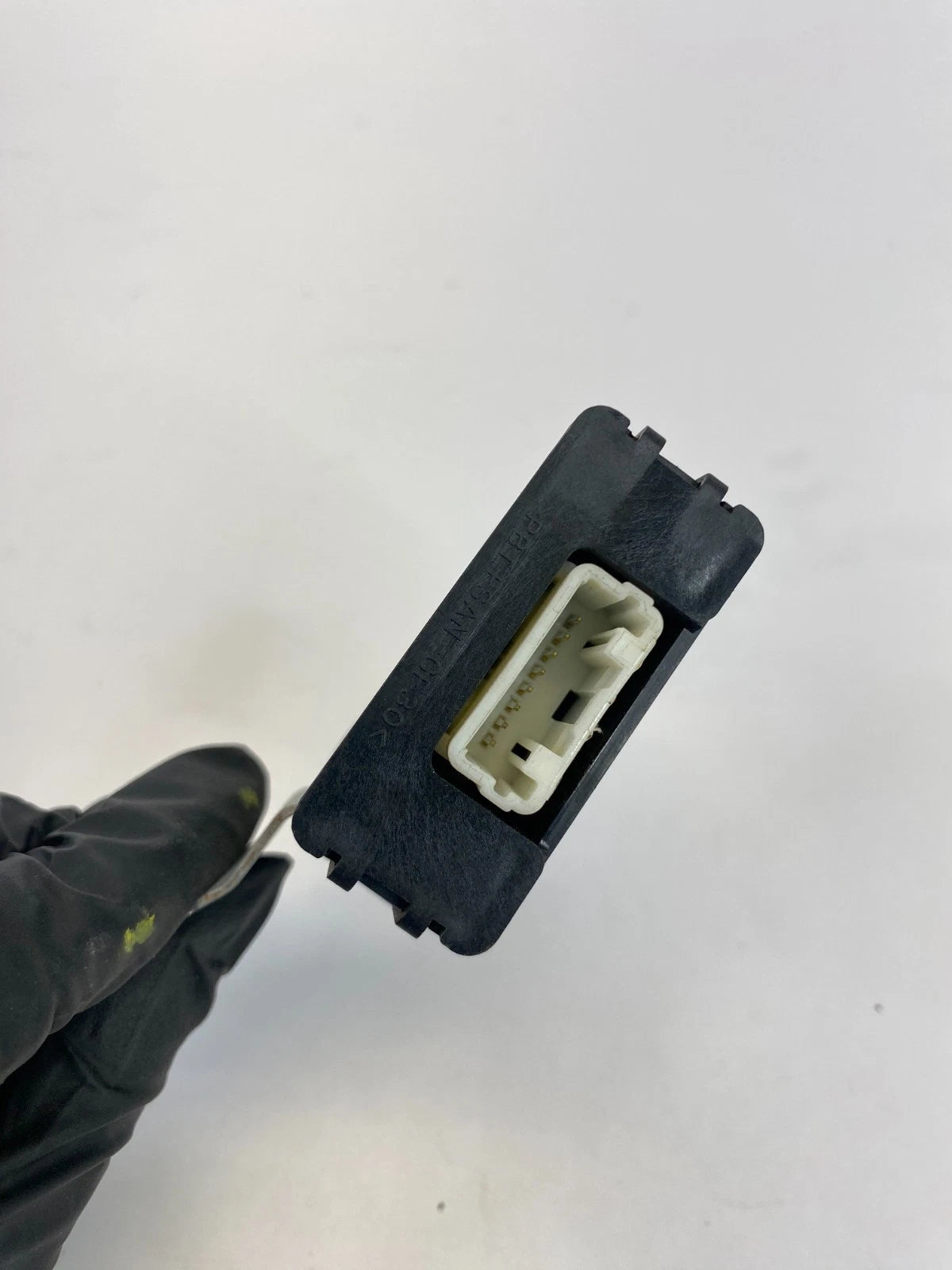 2004-2009 TOYOTA PRIUS LUGGAGE ELECTRICAL KEY OSCILLATOR MODULE 89993-47011 OEM