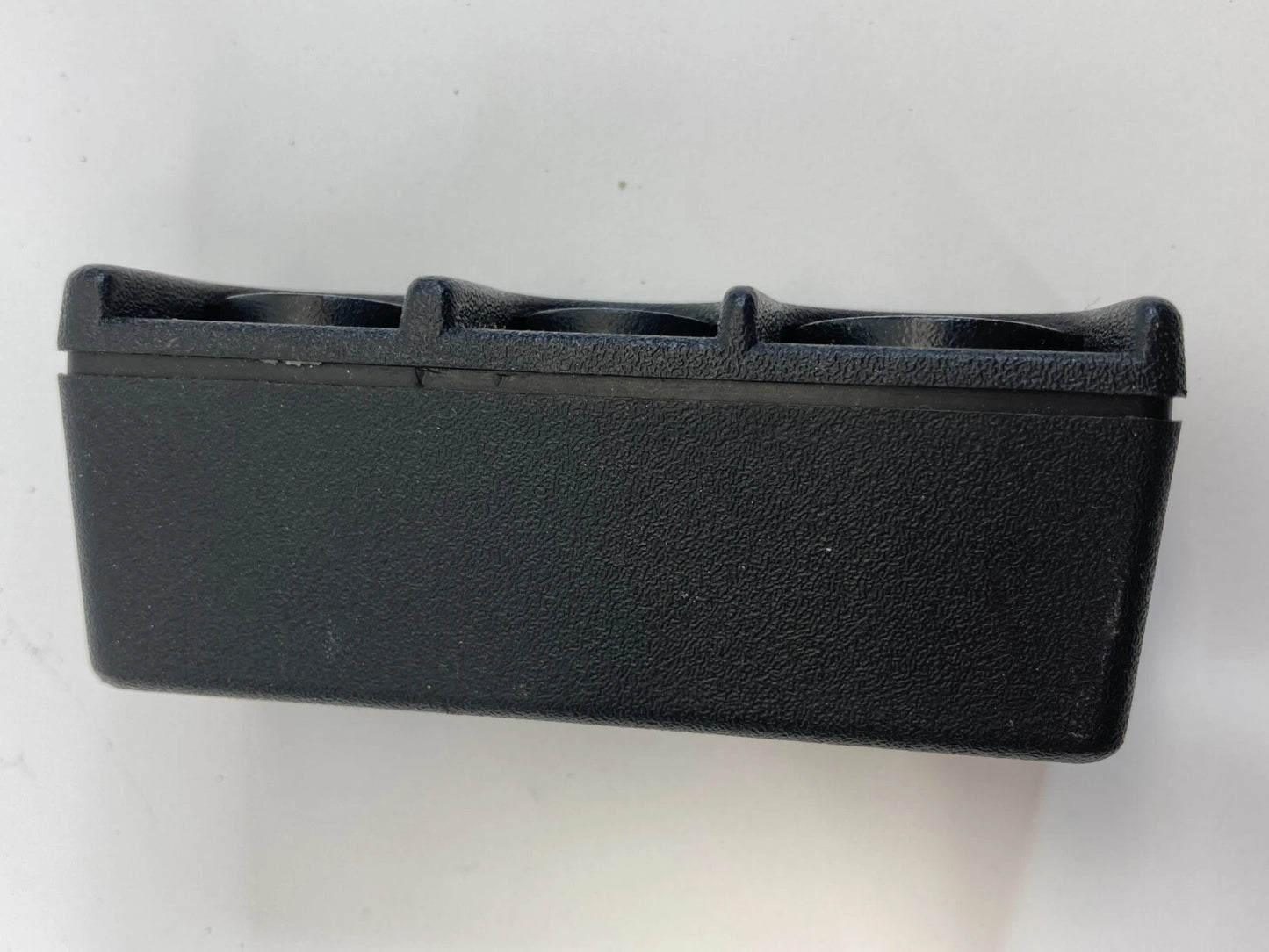 2003 2004 2005 2006 2007 CADILLAC CTS CENTER CONSOLE COIN HOLDER STORAGE OEM