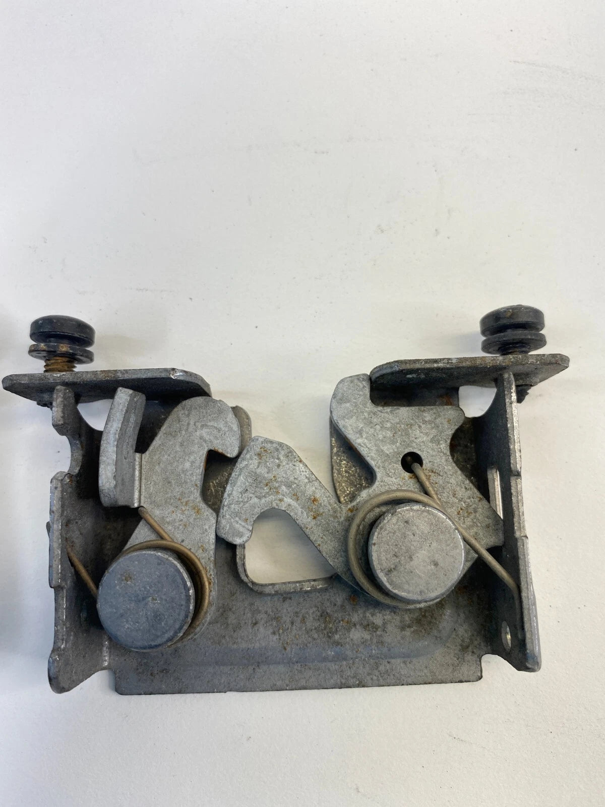 2009 2010 BMW 535I XDRIVE FRONT LOWER HOOD LOCK LATCH RELEASE ACTUATOR SET OF 2