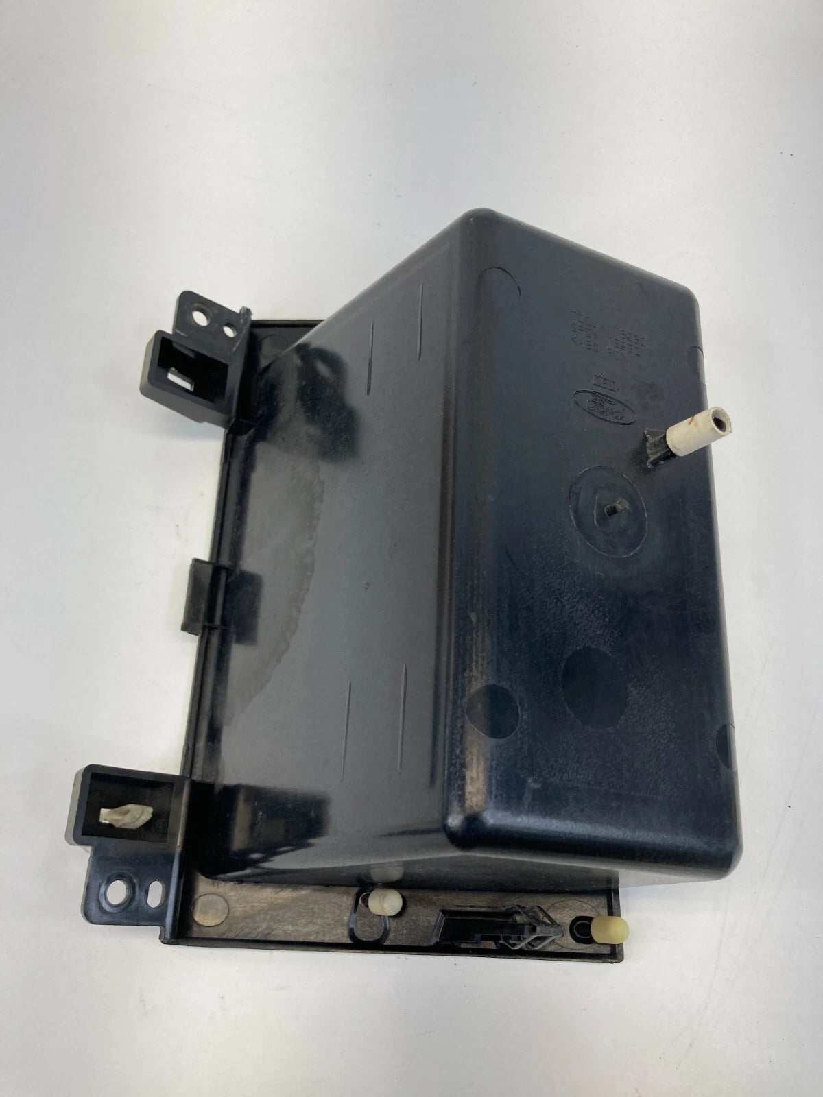 04 05 06 07 08 FORD F-150 F150 CENTER LOWER DASH STORAGE BIN CUBBY HOLDER PANEL