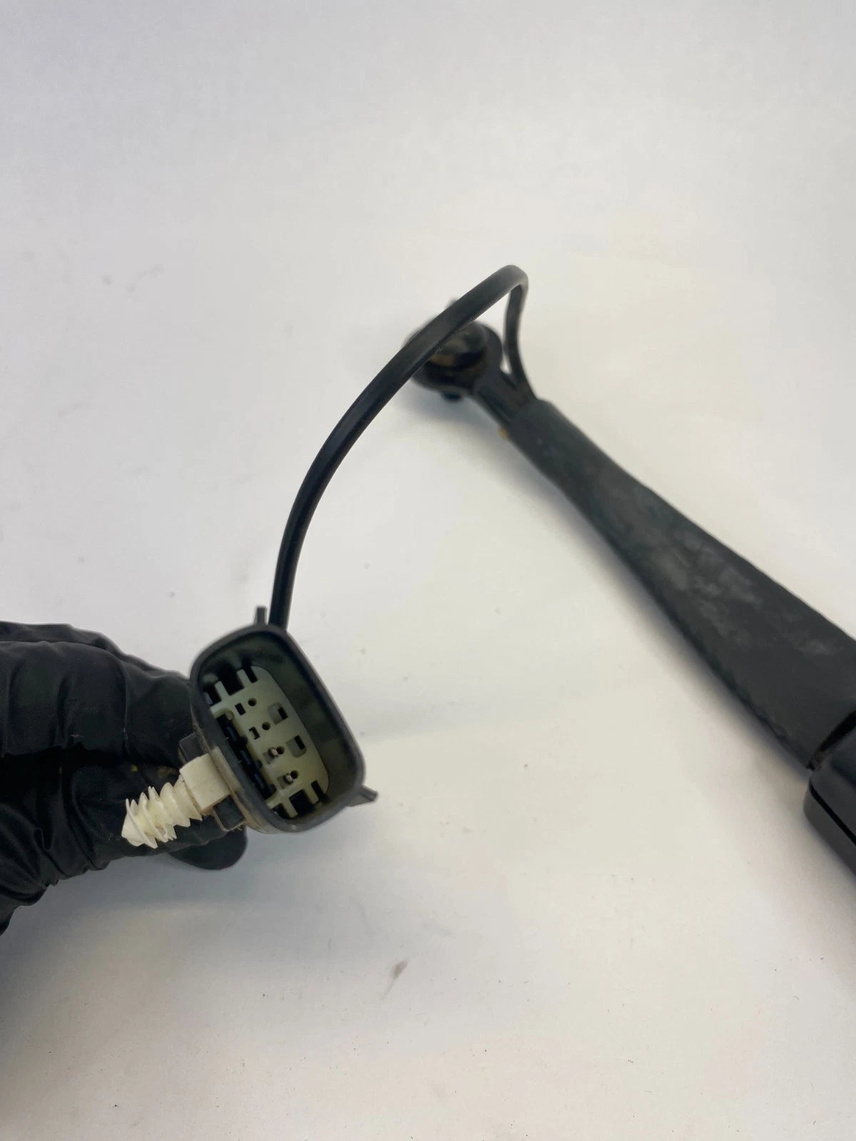 2013-2015 FORD EXPLORER FRONT RIGHT SIDE SEAT BELT RETRACTOR DB53-78612D34AC OEM