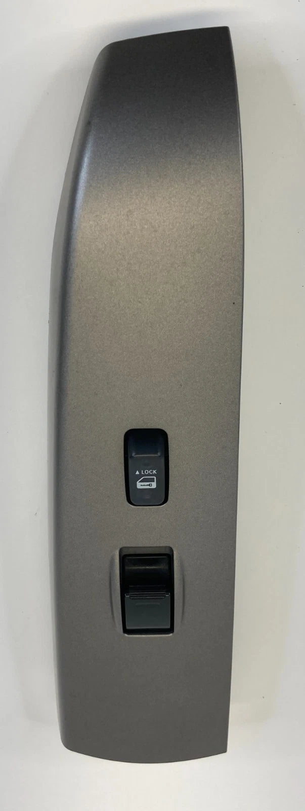 04-09 TOYOTA PRIUS FRONT RIGHT PASSENGER DOOR WINDOW SWITCH BEZEL OEM 7423147090