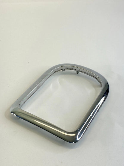 2009-2011 CHEVROLET HHR FRONT CENTER CONSOLE GEAR SHIFTER BEZEL TRIM CHROME OEM