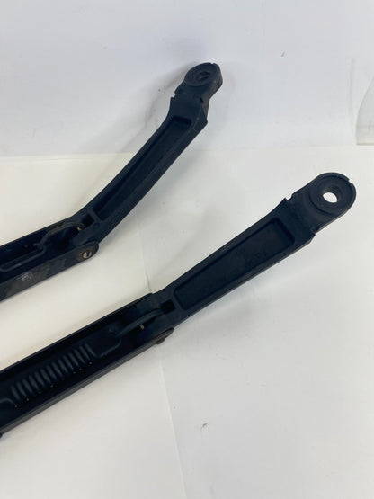 05 06 07 08 09 10 Kia Sportage Windshield Front Left & Right Wiper Arm OEM