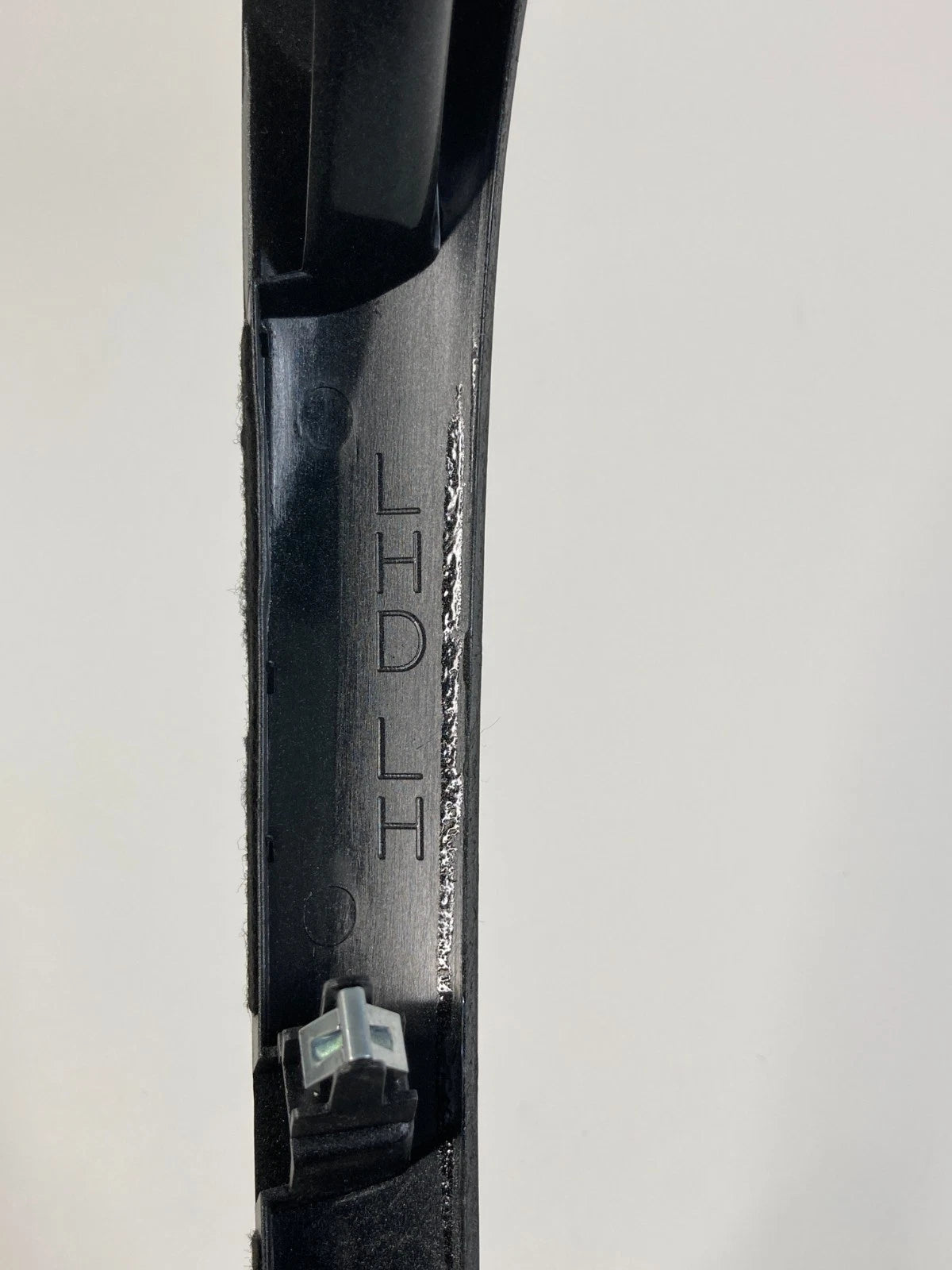 2013-2015 NISSAN ALTIMA SEDAN LEFT SIDE CENTER DASH TRIM MOLDING 68499-3TA0A OEM