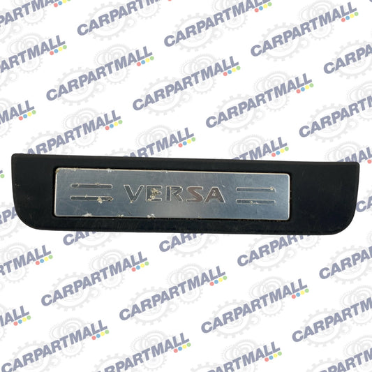 07-12 NISSAN VERSA REAR LEFT SIDE DOOR STEP KICKING SCUFF SILL PLATE 769B3-EM00A
