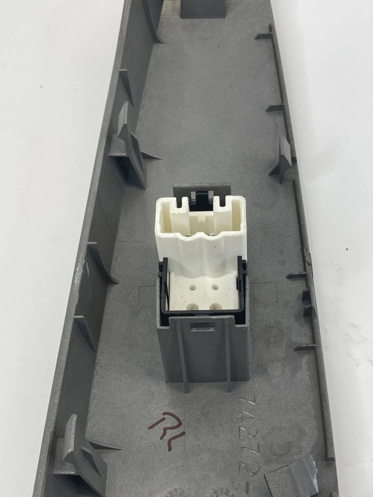 2004-2009 TOYOTA PRIUS REAR LEFT DOOR WINDOW CONTROL SWITCH BEZEL OEM 7427247050