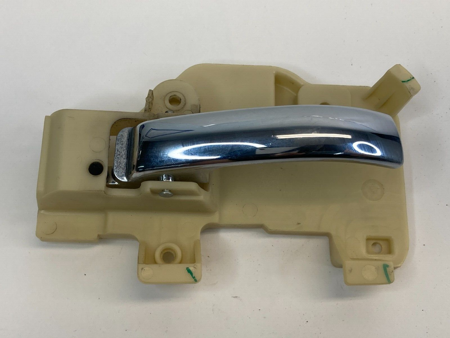 2008-2017 Jeep Patriot Compass Interior Door Right Passenger Handle Assembly OEM