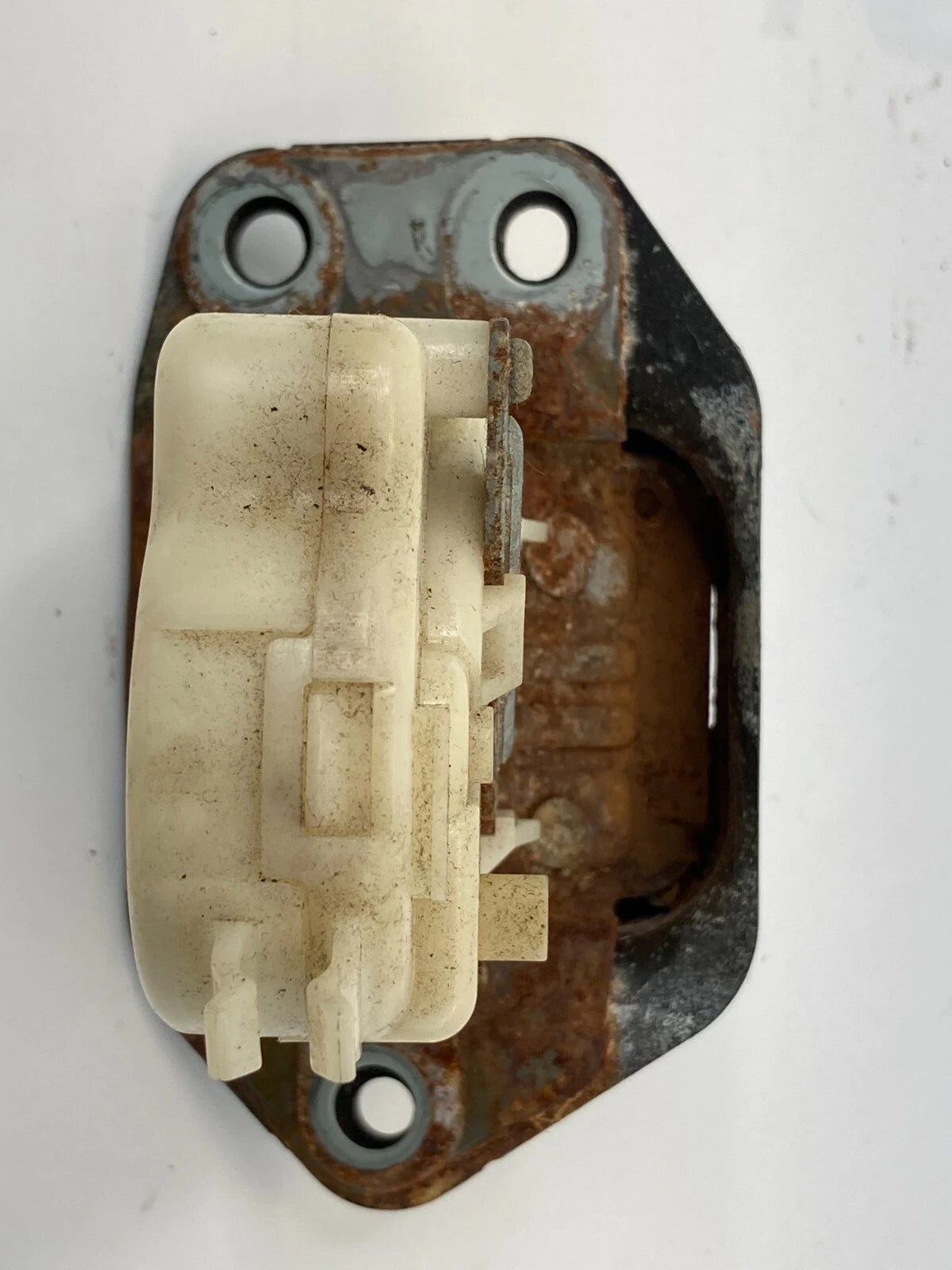 2005-2007 NISSAN MURANO TRUNK LIFTGATE LOCK LATCH ACTUATOR ASSEMBLY OEM